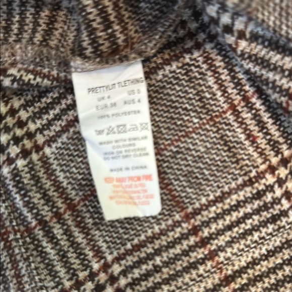 PrettyLittleThing Gray A-Line Mini Skirt - Picture 5 of 5